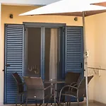 Ilianthos & Hotel apartamentowy