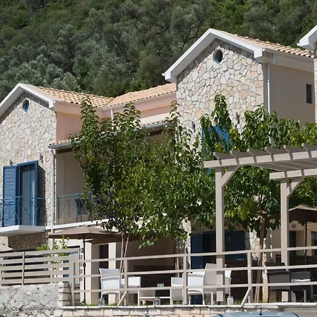 Aparthotel Ilianthos &