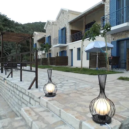 Apartahotel Ilianthos & Mikros Gialos