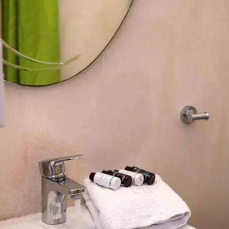 Ilianthos & Aparthotel 3*