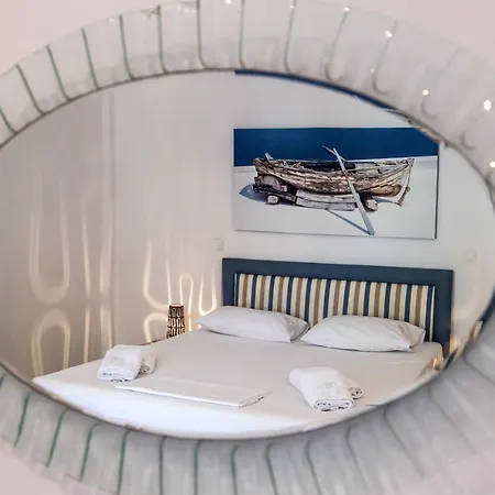 Aparthotel Ilianthos &